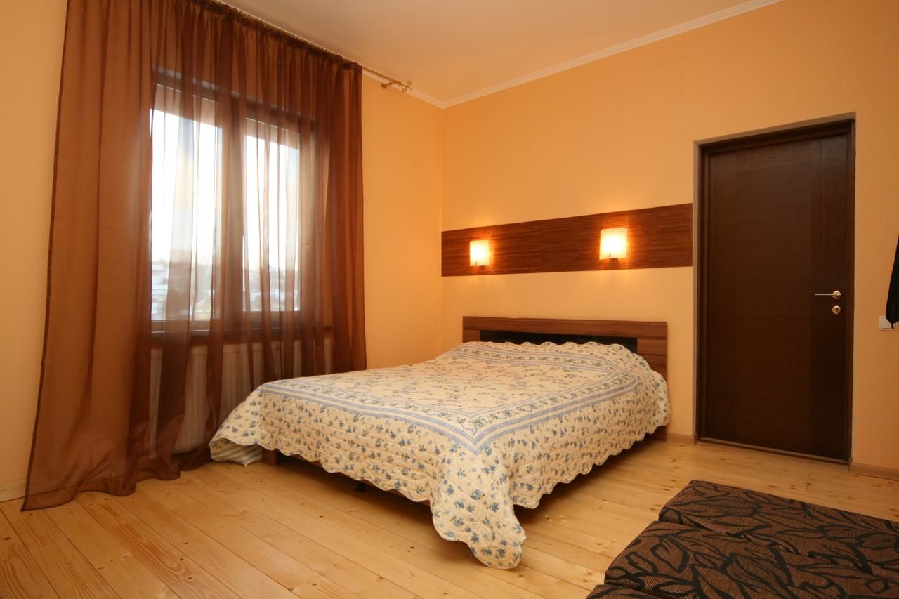 Гостевой дом Гостьовий дім Tauer Татаров