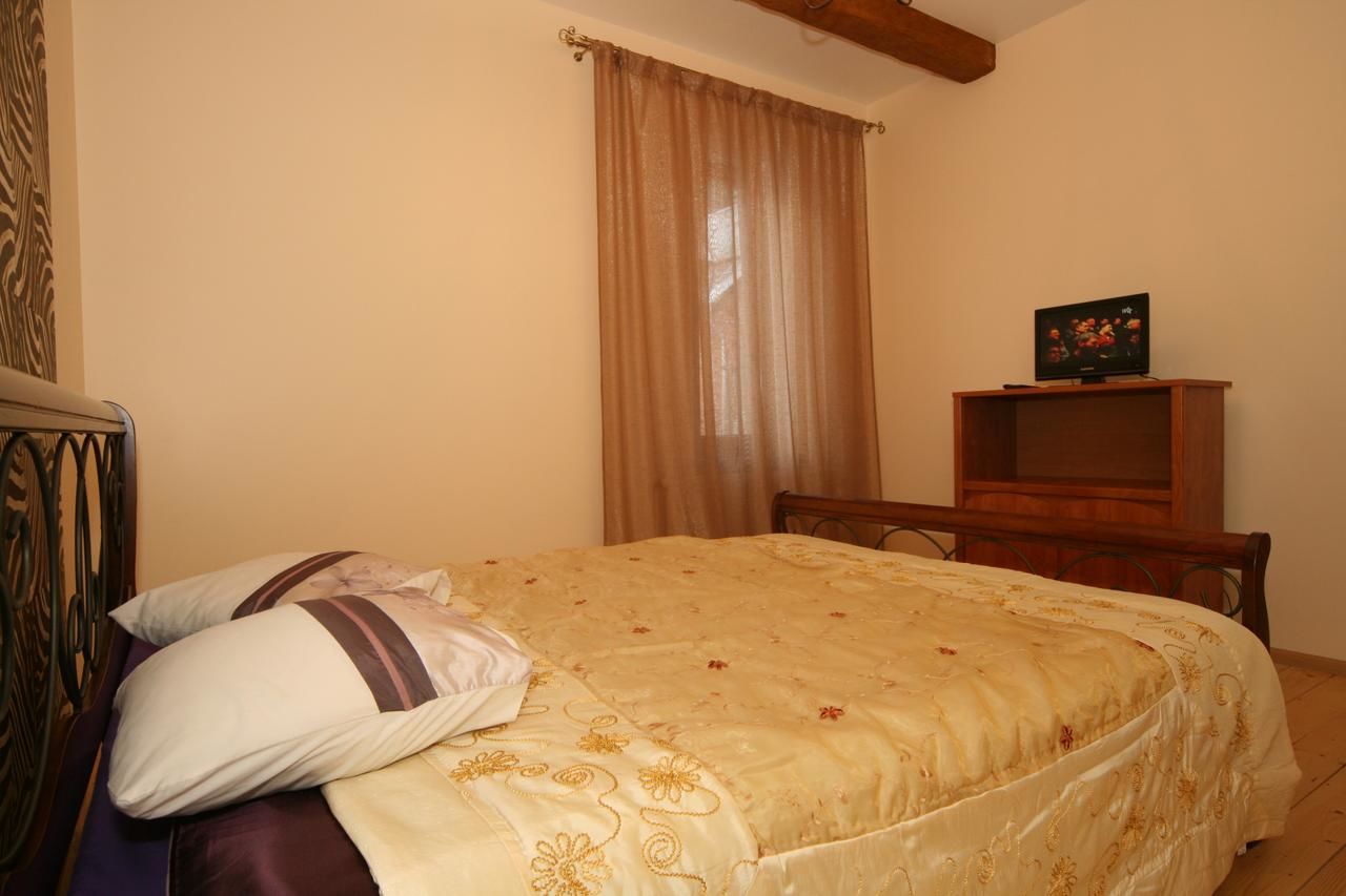 Гостевой дом Гостьовий дім Tauer Татаров-21